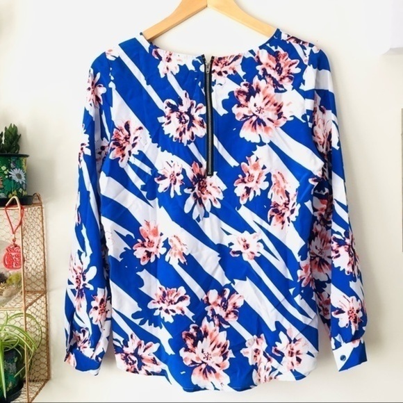 Yumi Kim 100% Silk Mixed Floral Print Blouse Size Small - Picture 2 of 8